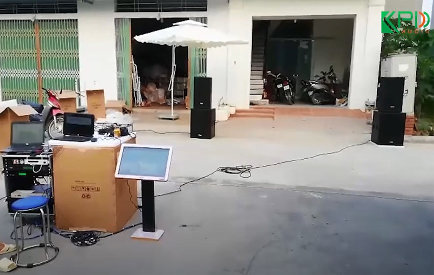 [S4] Dàn âm thanh đám cưới